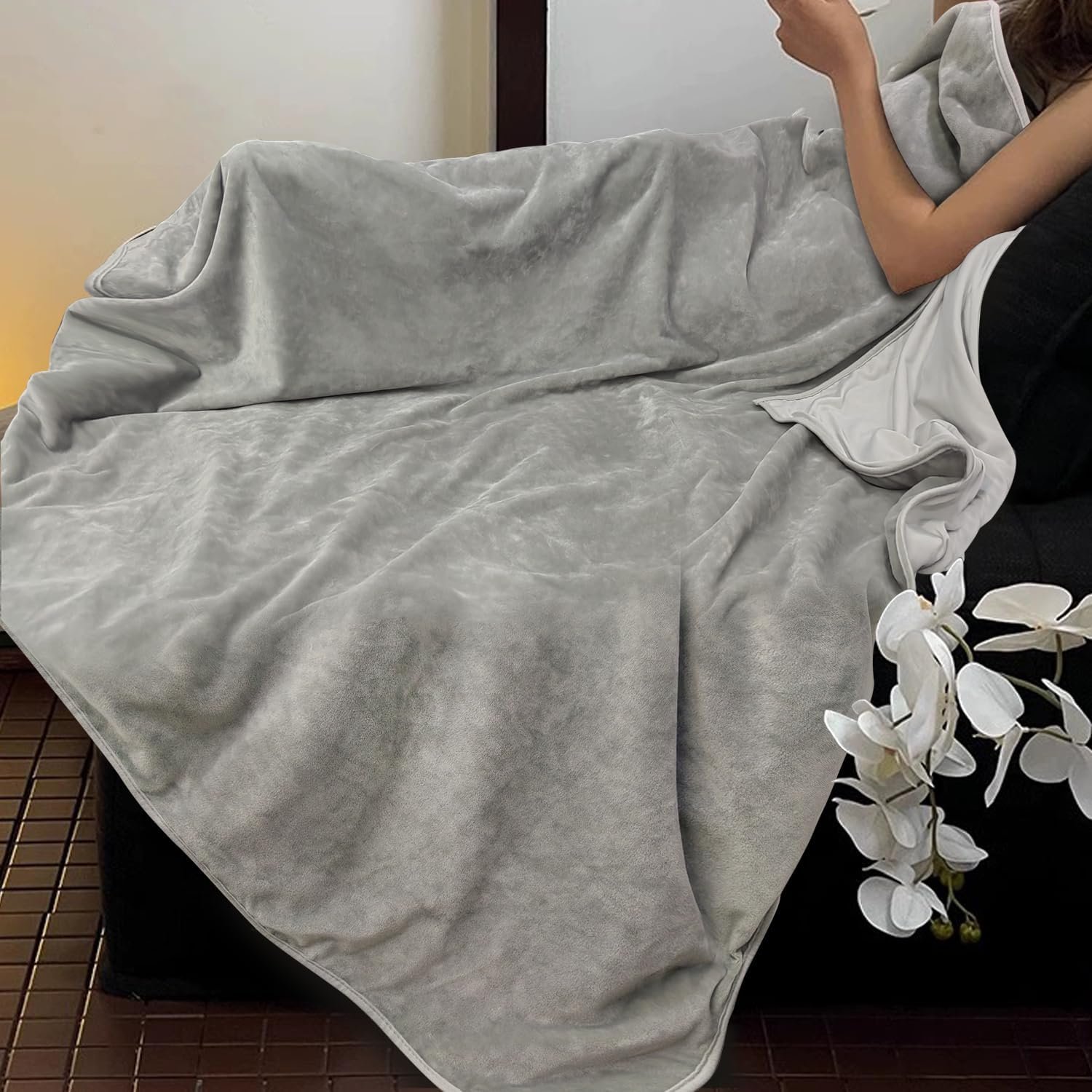 Faraday Blanket, E M F Protection Blanket, As Protection Cover for All Ages, Shielding Blanket, Size 54.3″ x 59.8″ – This is Not a Faraday Cage